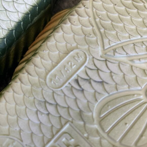 Rivers Edge Bass Fish Flip Flops Slides Sandals Men's 11 12 Slip On Funny Gift - Picture 7 of 7